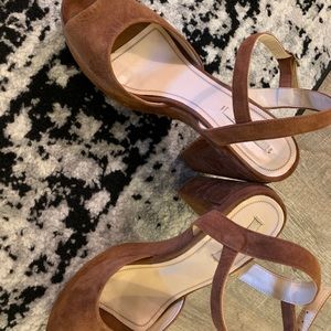 Zara Basic brown suede block heels